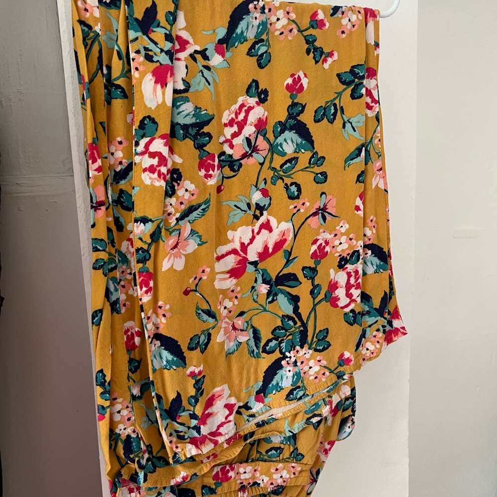 Yellow Floral Flowy pants XXL